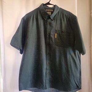 Columbia Mens short sleeved Light blue button down Large